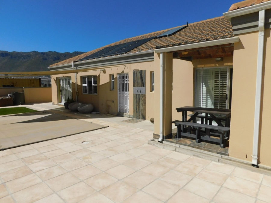 3 Bedroom Property for Sale in Fairview Golf Estate Western Cape